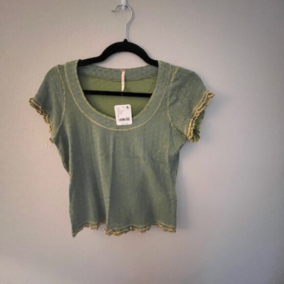 NWT Free People garner tee small green - Picture 5 of 6